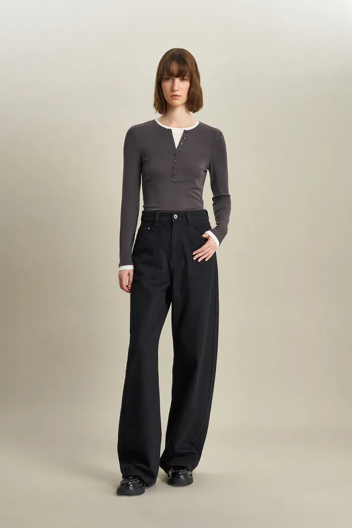 Akari Barrel Leg Jeans in Turkish Denim - Image 3