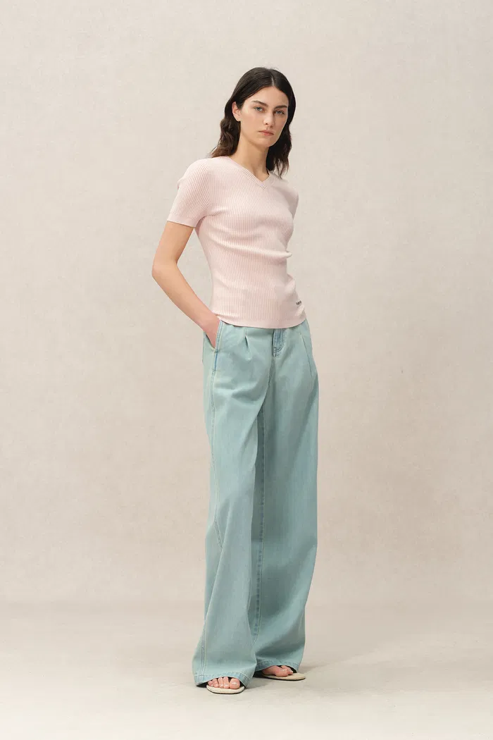 Alexa V Neck Short Sleeve Sweater - Image 4