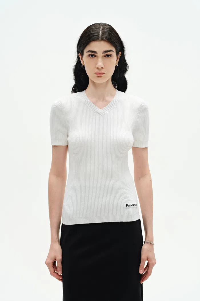 Alexa V Neck Short Sleeve Sweater - Image 6