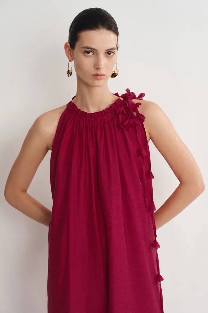 Alice Hand Woven Flora Sleeveless Dress in Acetate-Linen Blend - Image 6