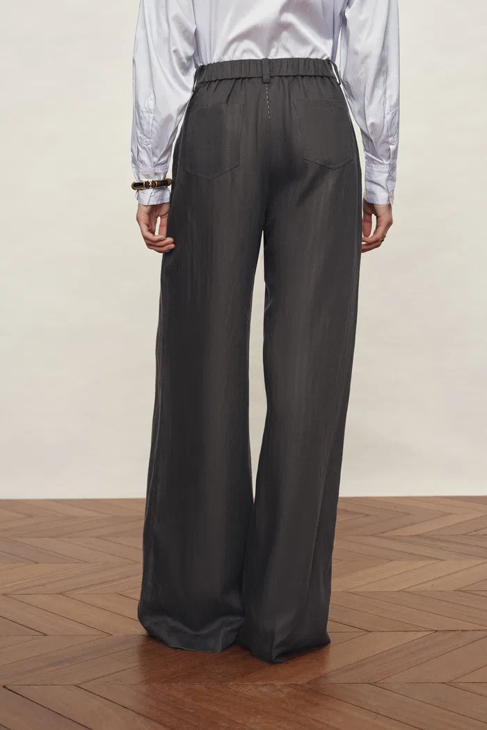 Alice Wide Waistband Casual Pants in Tencel Linen Blend - Image 4