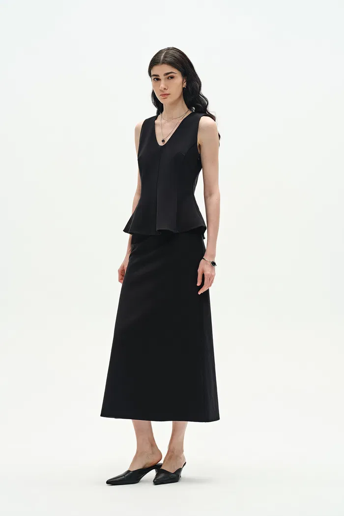 Alina Sculpted Sleeveless Top in Cotton Blend - Image 3