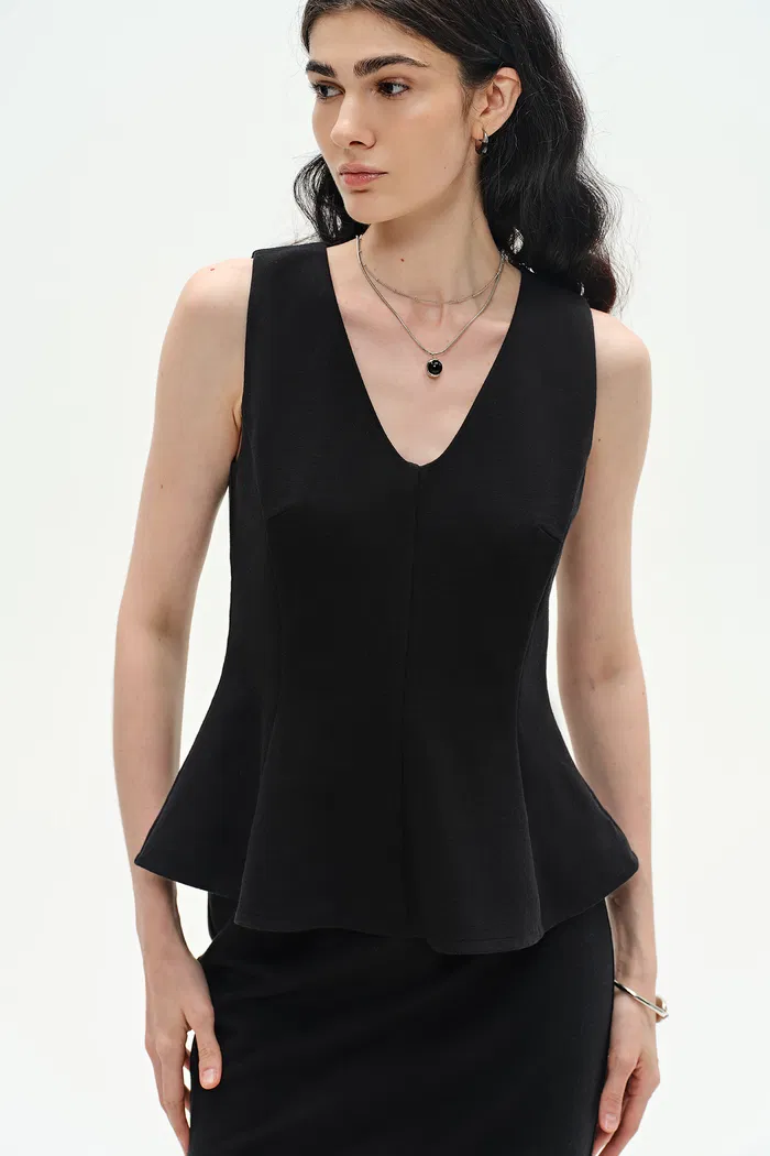 Alina Sculpted Sleeveless Top in Cotton Blend - Image 6