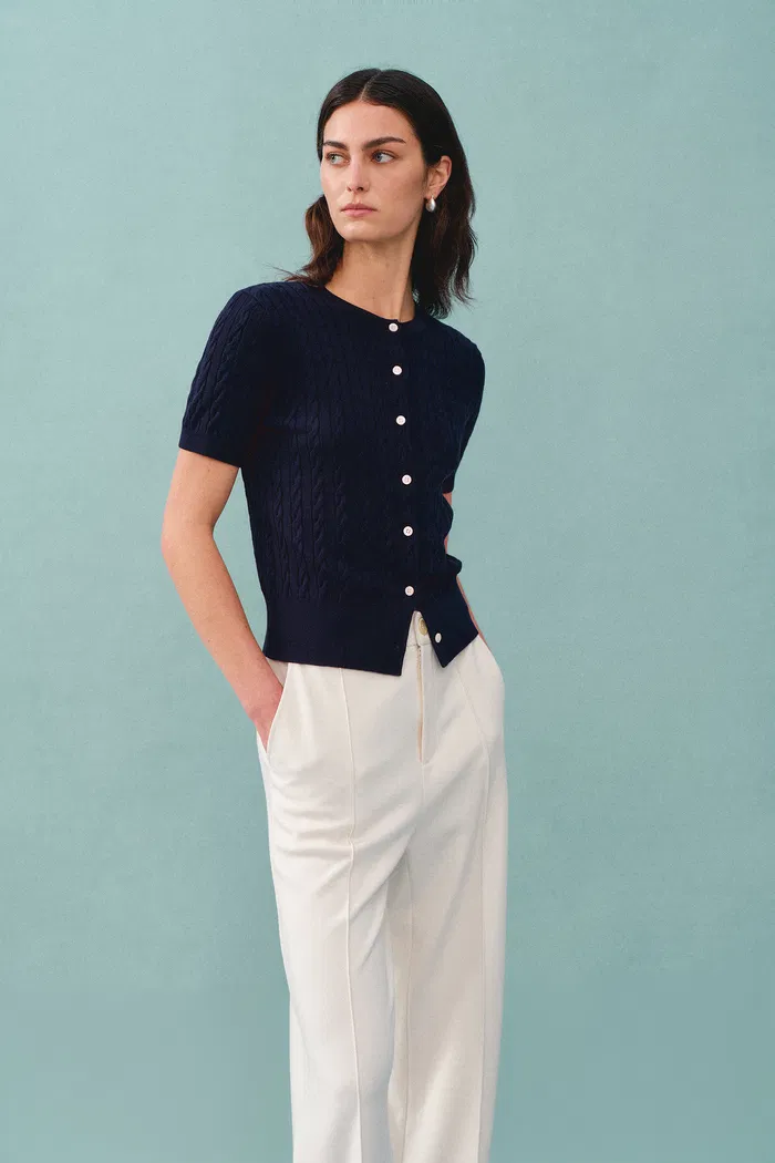 Amber Round Neck Buttoned Top - Image 5