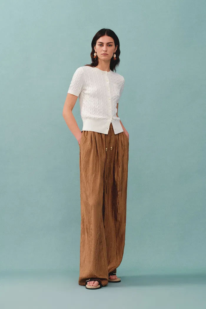 Amber Round Neck Buttoned Top - Image 3