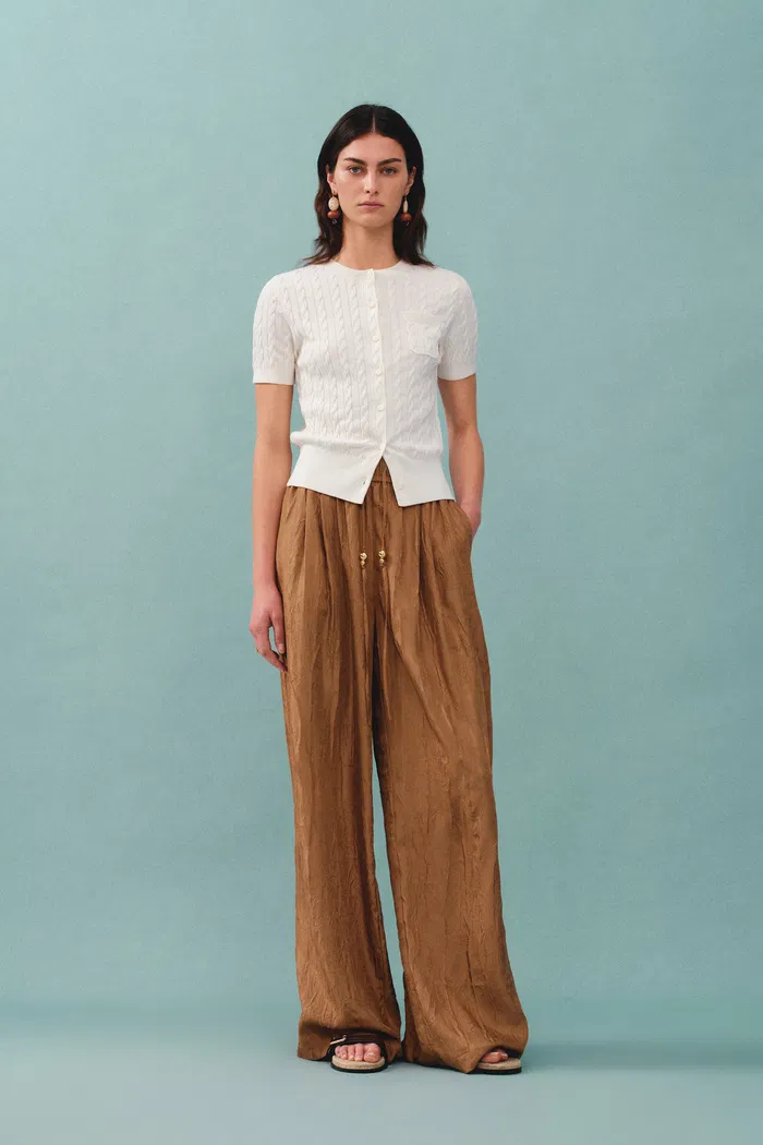Amber Round Neck Buttoned Top - Image 4