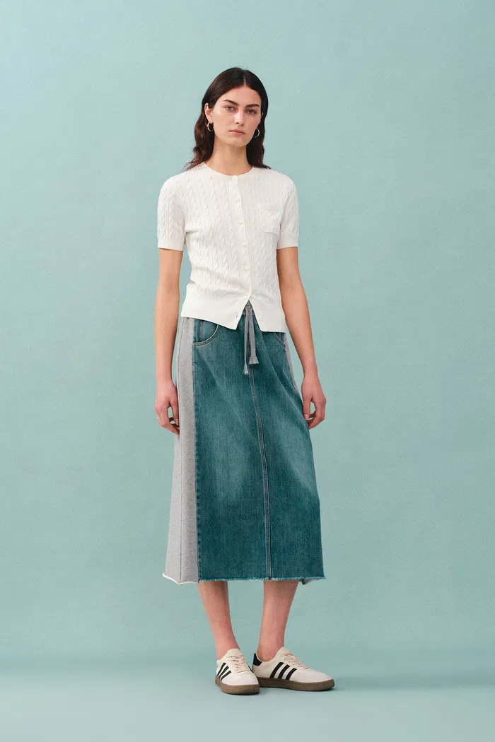 Amber Round Neck Buttoned Top - Image 7