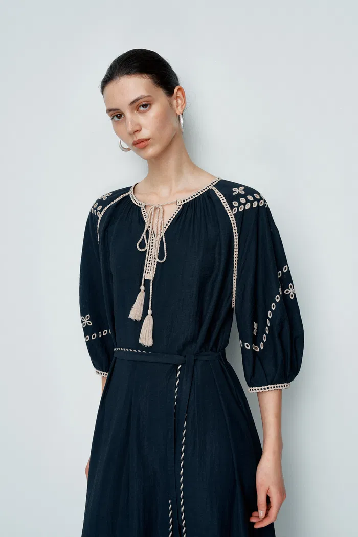 Antonia Embroidered Robe Dress in Linen Blend - Image 4