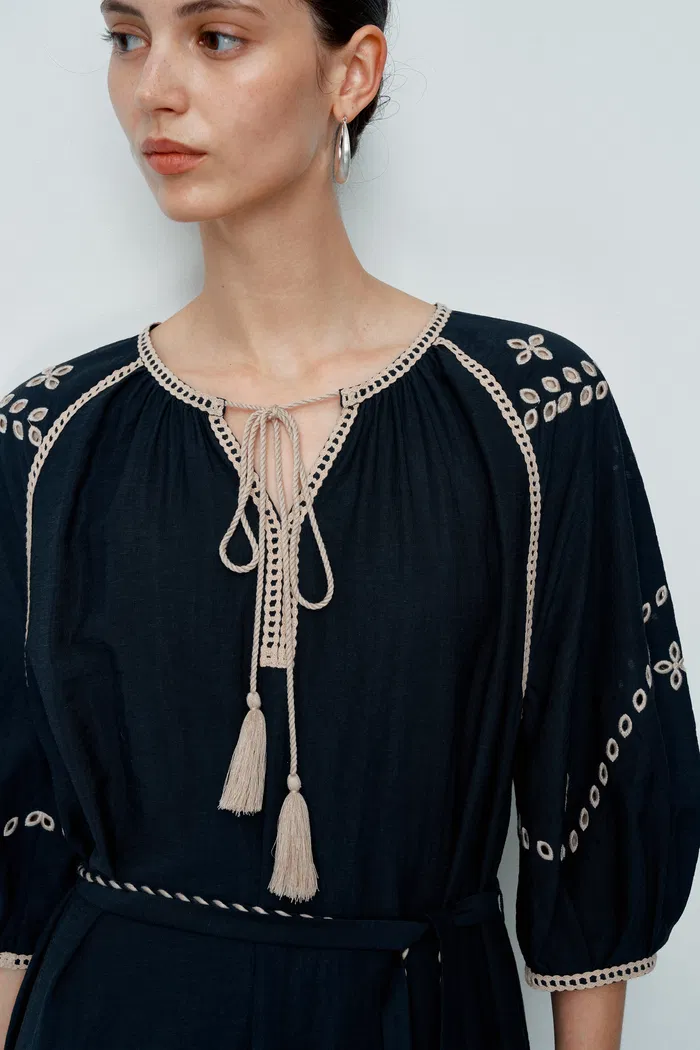 Antonia Embroidered Robe Dress in Linen Blend - Image 5