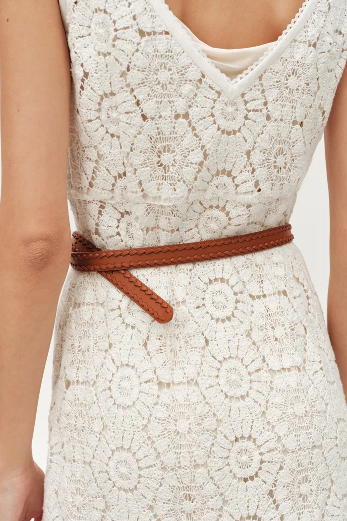 Arc Braided Leather Belt in Vegetable-Tanned Leather - Image 3