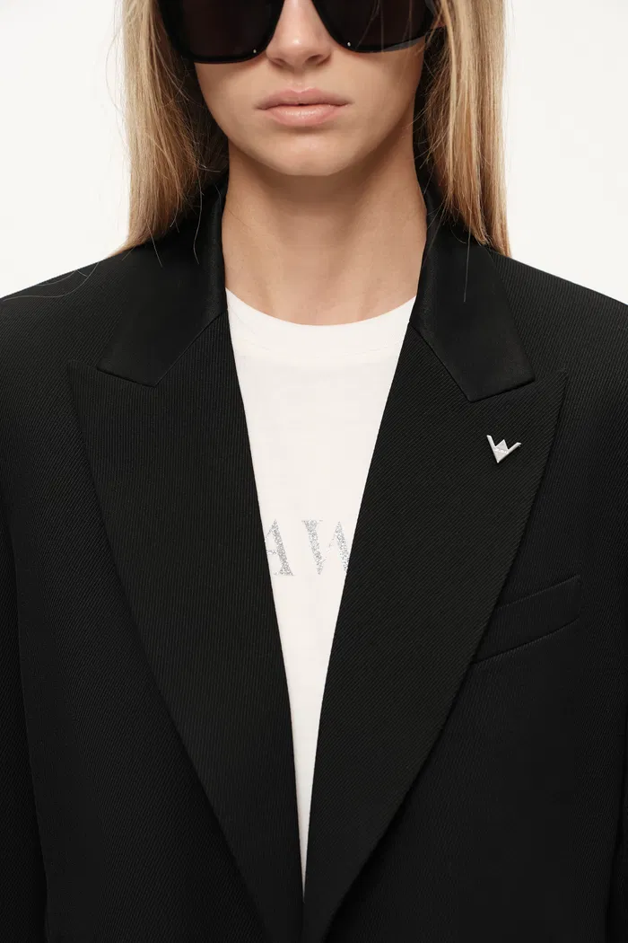 Architect Sculpted Waist Tucks Suit Blazer in Sheep Wool - Image 5