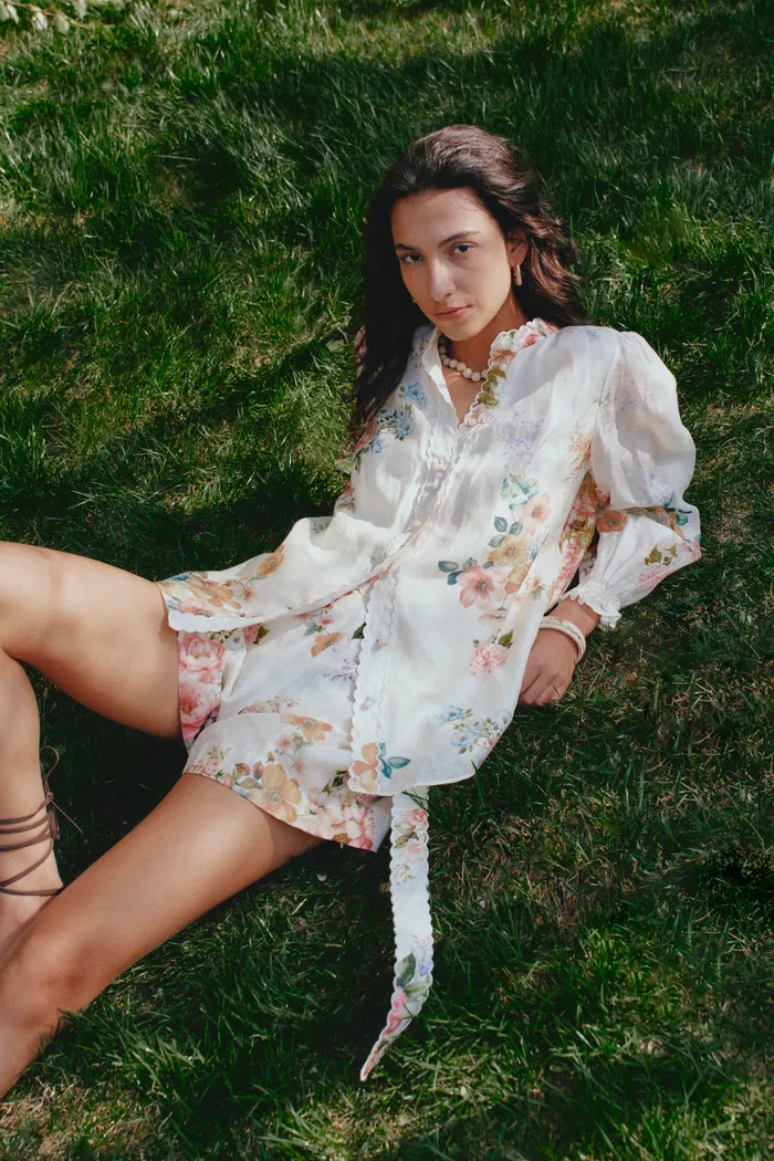 Ariel Flora Blouse in Silk-Linen Blend - Image 3