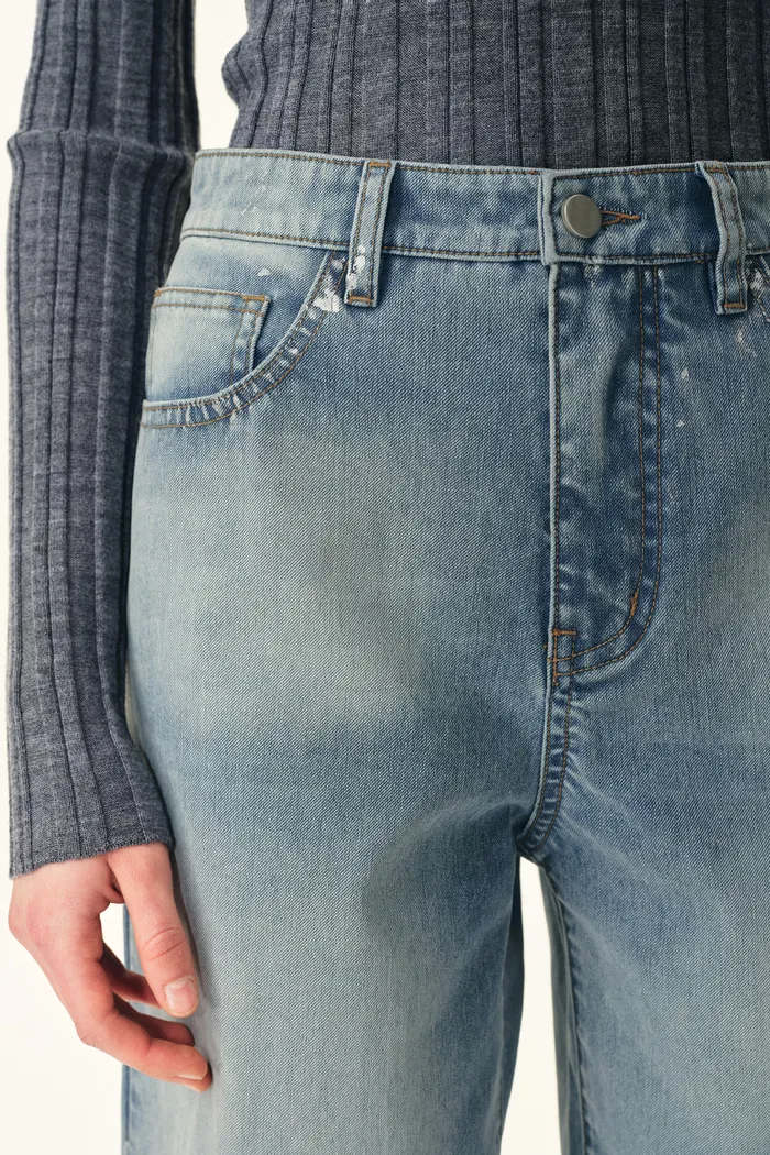 Ariel Straight Cropped Jeans in Cotton-Rich Transparent Burnout Denim - Image 5