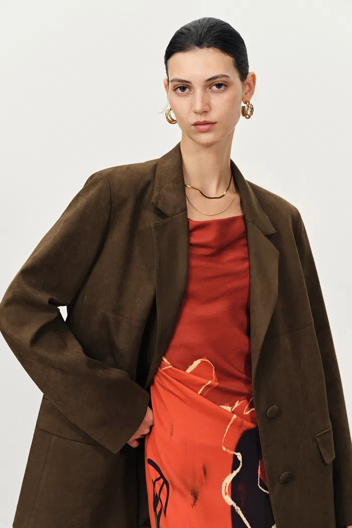 Ashling Flat Lapel Suit Blazer in Faux Suede - Image 2