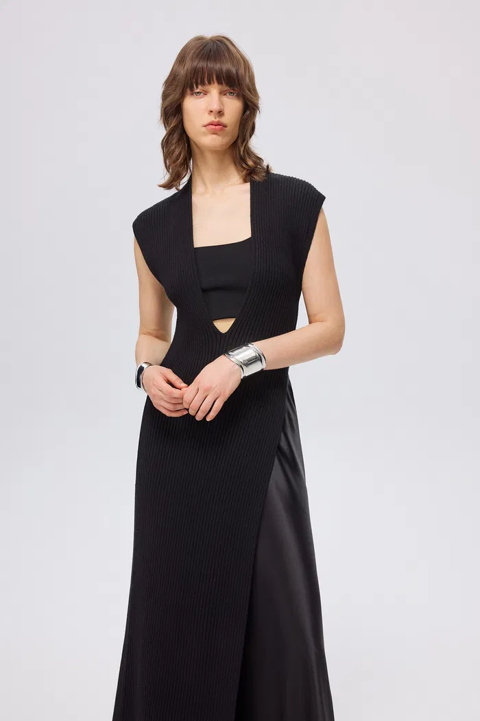 Astoria Low Slit Sleeveless Dress in Wool Blend Knit - Image 6