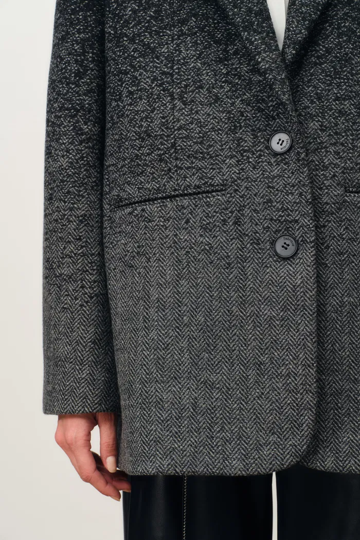 Aurora Gradient Herringbone Long Blazer in Merino Wool - Image 8
