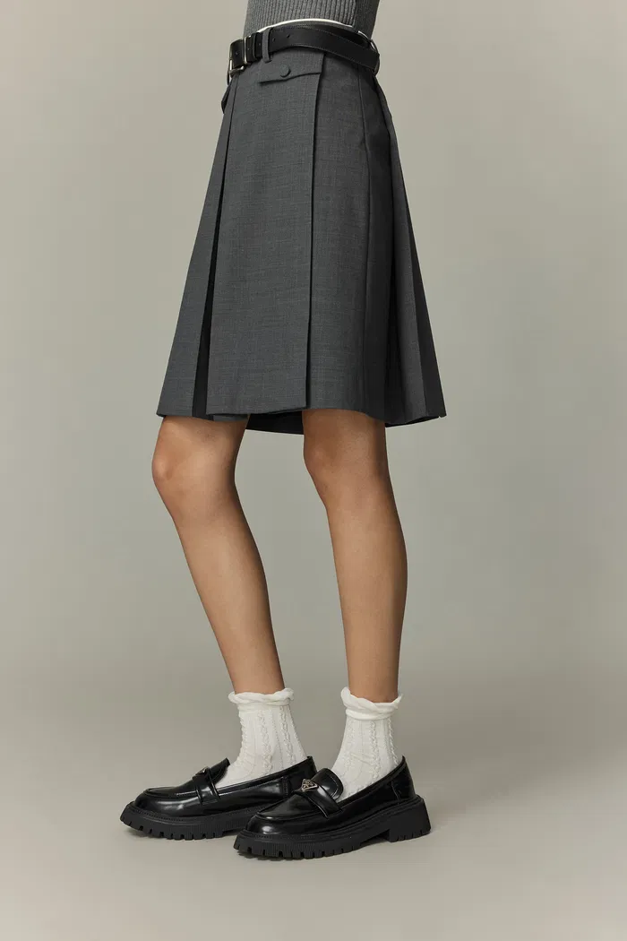 Aurora Pleated Skort in Fine Wool Blend - Image 5