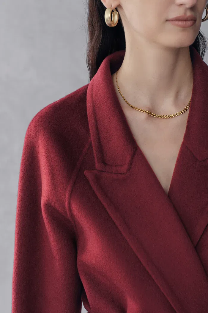Ava Peaked Lapel Coat in Merino Cashmere Blend - Image 6