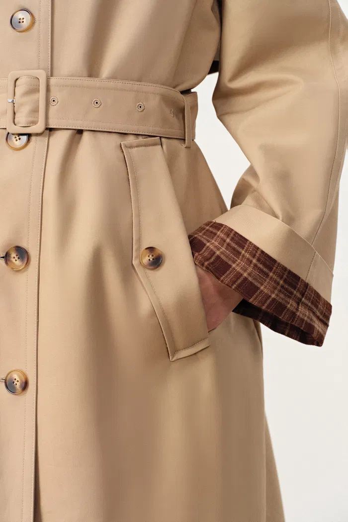 Barga Single Breasted Long Trench Coat in Cotton - Image 7