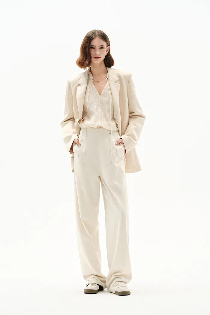 Barra Suit Blazer in Silk Linen - Image 7