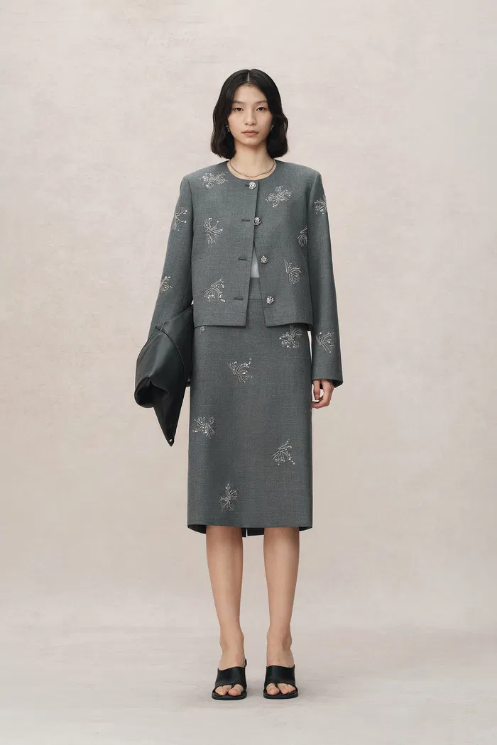Beading Wrinkle Resistant Embroidered Skirt in Fine Worsted Wool - Image 2