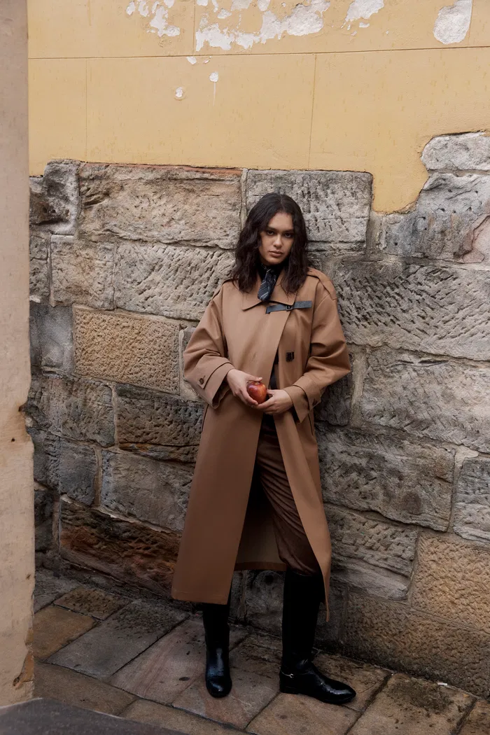 Belroche Removable Quilt Trench Coat in Cotton Blend - Image 3