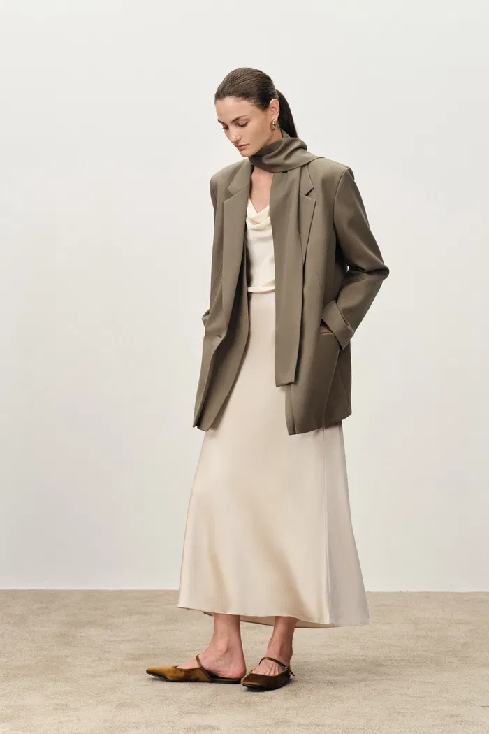 Blair Layered Look Two Piece Blazer in Fine Wool Suiting - Image 3