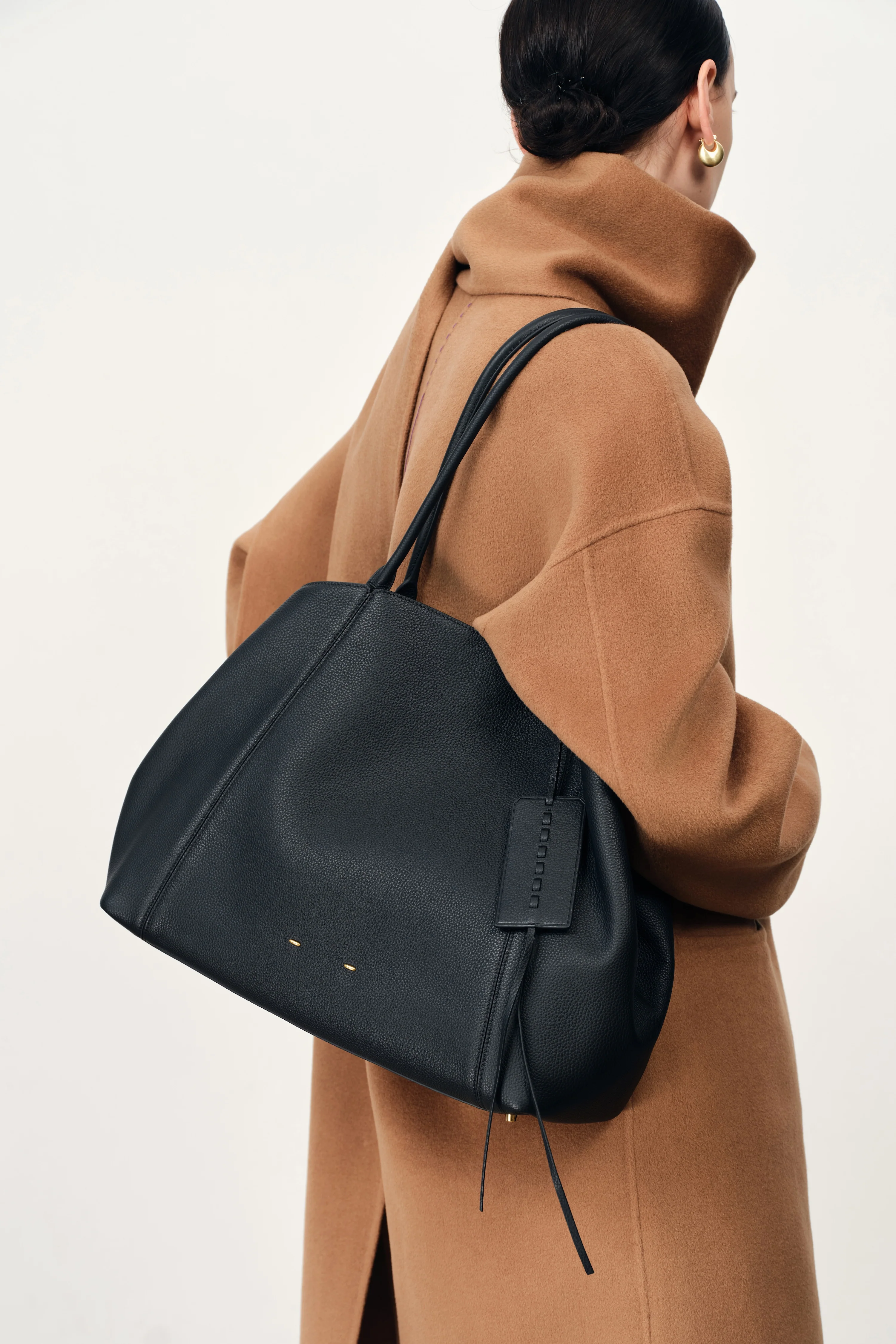 Brera Convertible Tote Bag Large in Full Grain Leather and Suede - Image 10