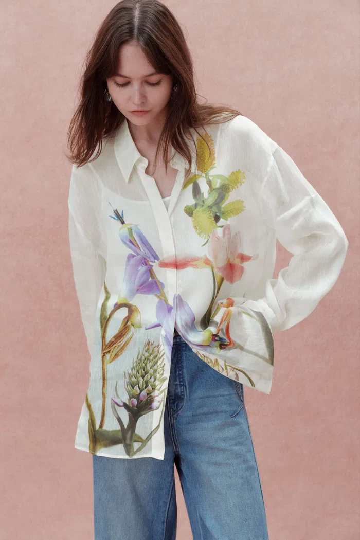 Brielle Oversized Flora Shirt in Silk-Linen Georgette - Image 4