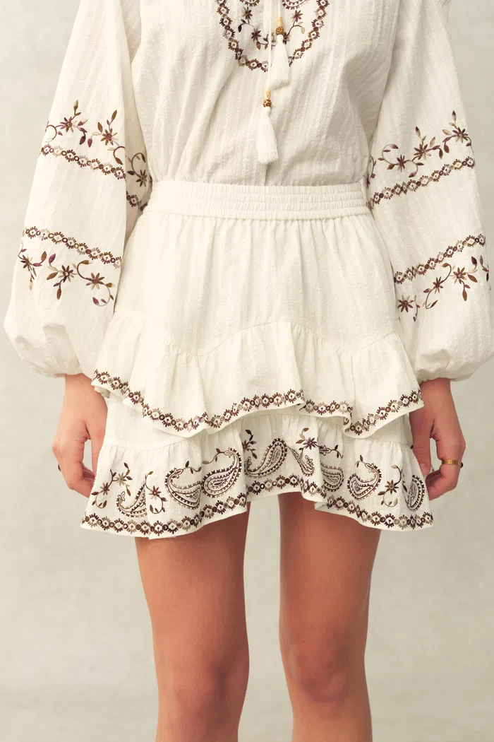 Brioche Paisley Embroidery Skirt in Crinkled Cotton - Image 4