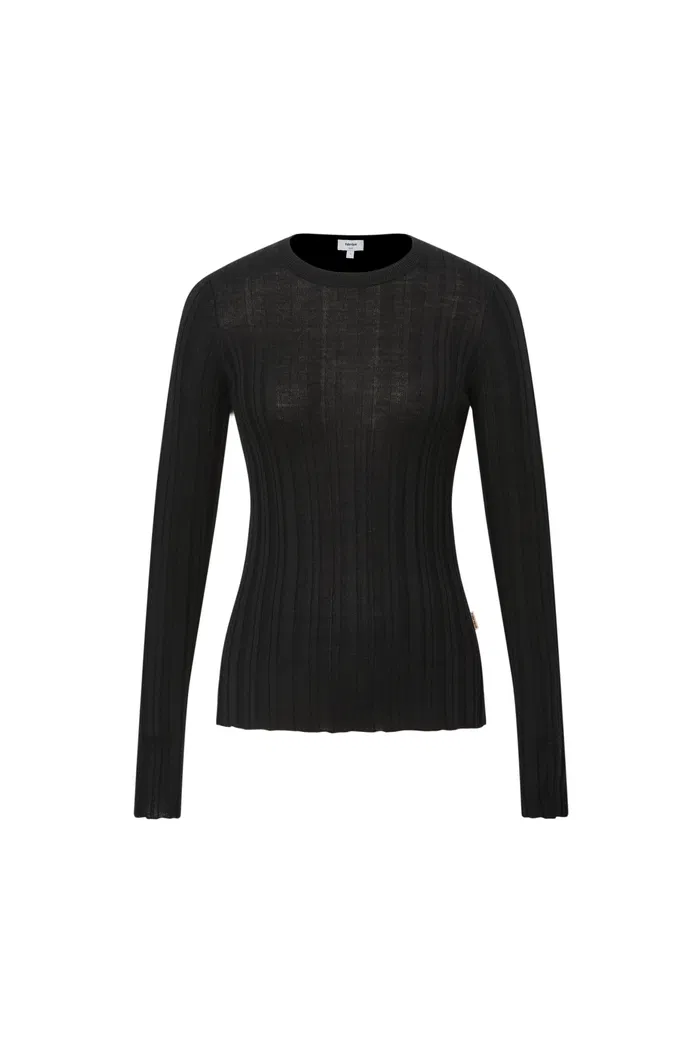 Cara Side Slit Long Sleeve Fitted Top in Merino Wool Yang Yarn Knit - Image 9