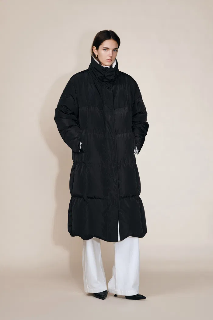 Carezza Double Faced Two Tone Down Jacket in High-Density Down-Proof - Image 4