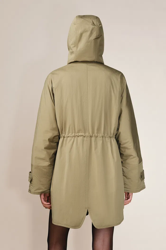 Casey Hooded Drawstring Lightweight Down Jacket in Crinkle Cotton Blend - Image 6