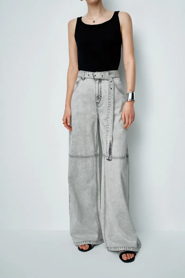 Cassia Belted Washed Jeans in Lyocell Denim - Image 4