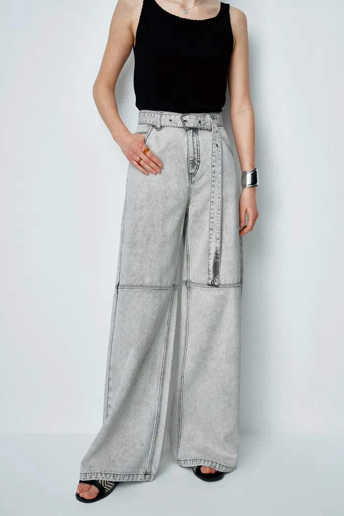 Cassia Belted Washed Jeans in Lyocell Denim - Image 5