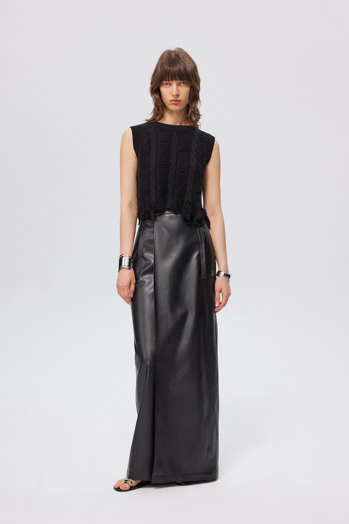 Chelsea Hand-frayed Hem Sleeveless Top in Wool Blend Knit - Image 4