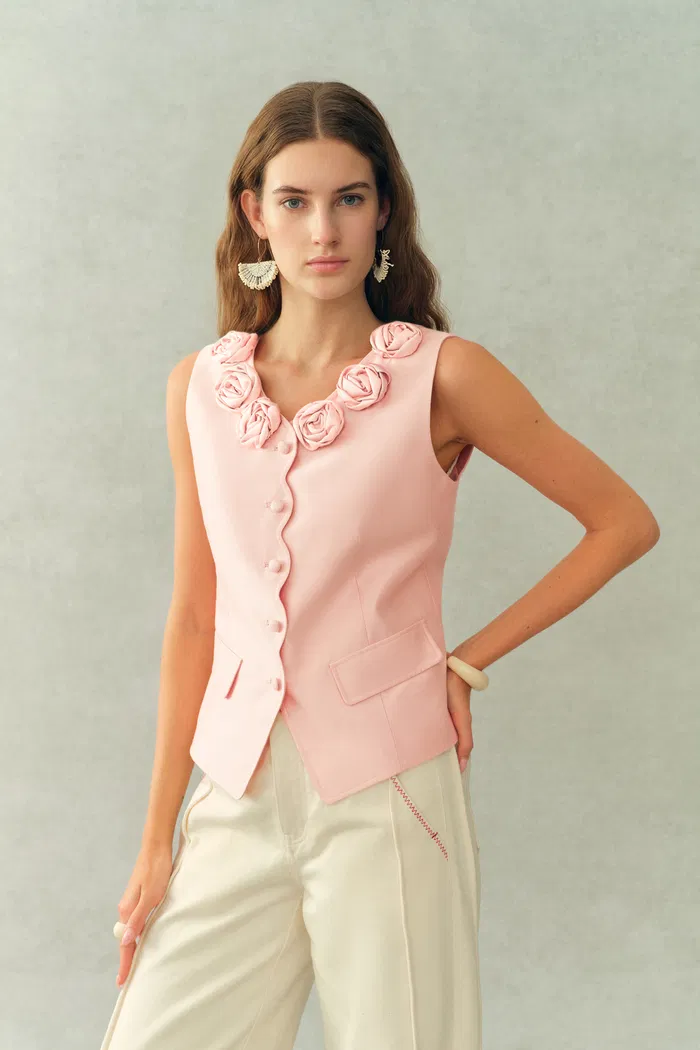 Cloris 3D Floral Neckline Sleeveless Vest Top in Silk Wool Satin - Image 4