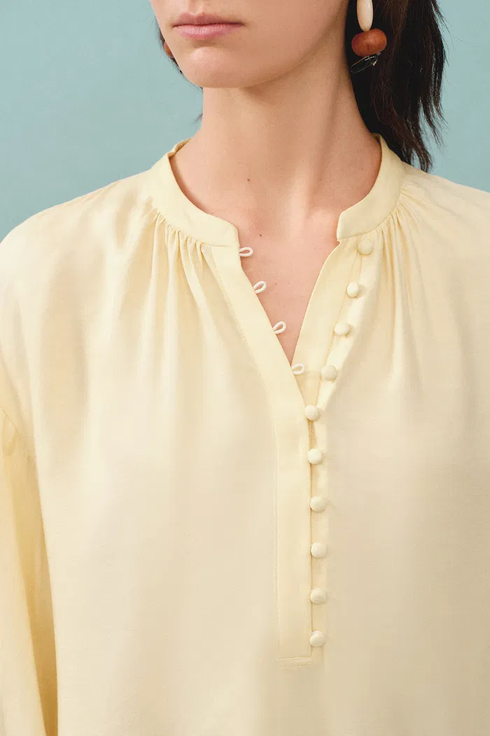 Cora Blouse in Silk Blend - Image 6