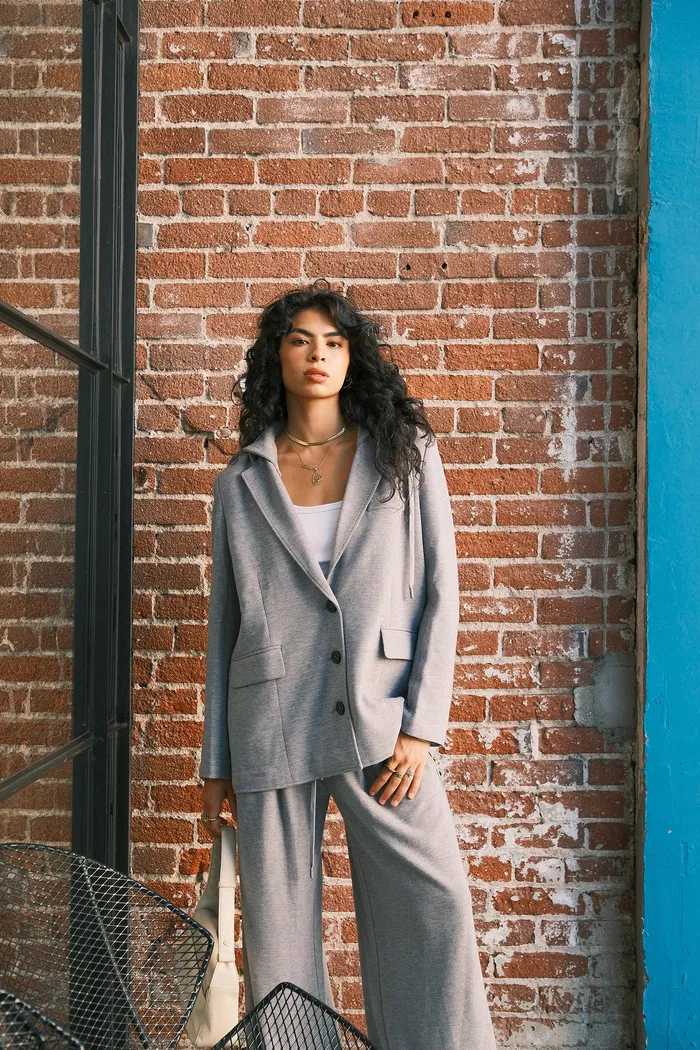 Daseasa Detachable Hoodie Blazer Jacket - Image 3