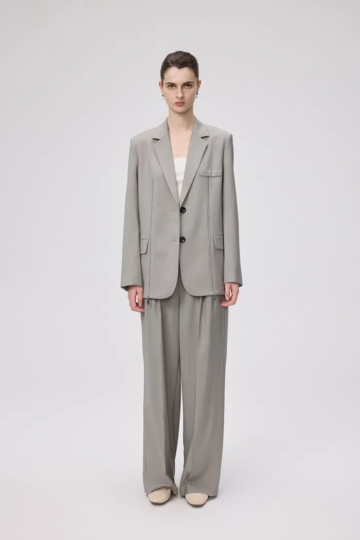 Dniester Duo Front Zip Oversized Blazer in Worsted Wool Blend - Image 3