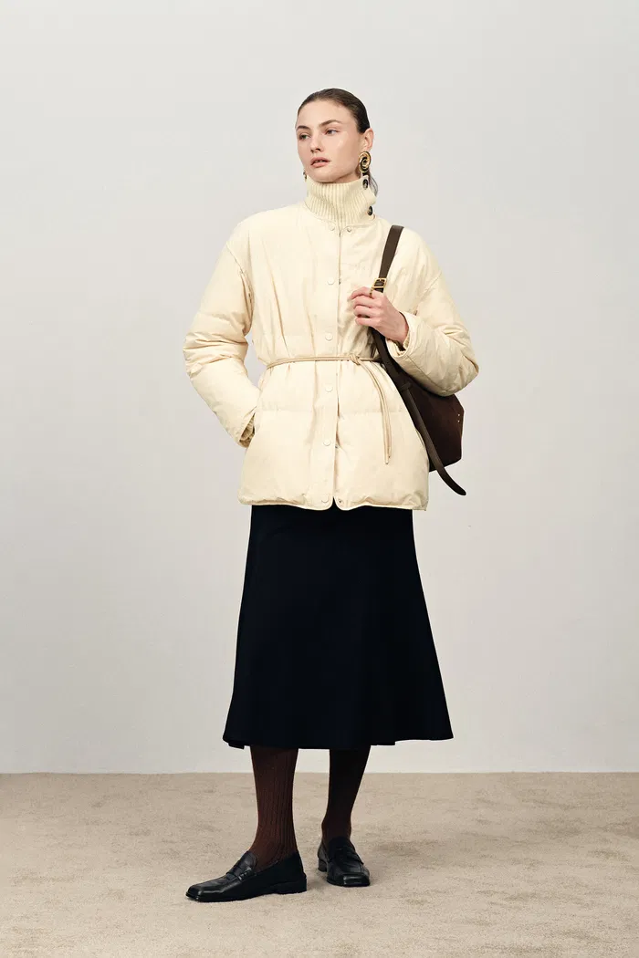 Dove Stand Collar Quilted Down Jacket in High-Density Down-Proof