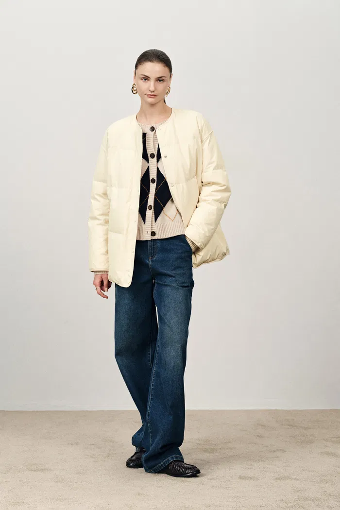 Dove Stand Collar Quilted Down Jacket in High-Density Down-Proof - Image 3