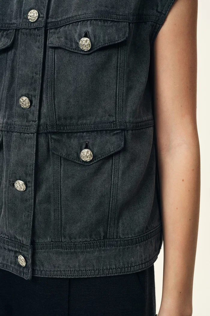 Drew Washed Gray Collarless Denim Vest in Cotton Denim - Image 5
