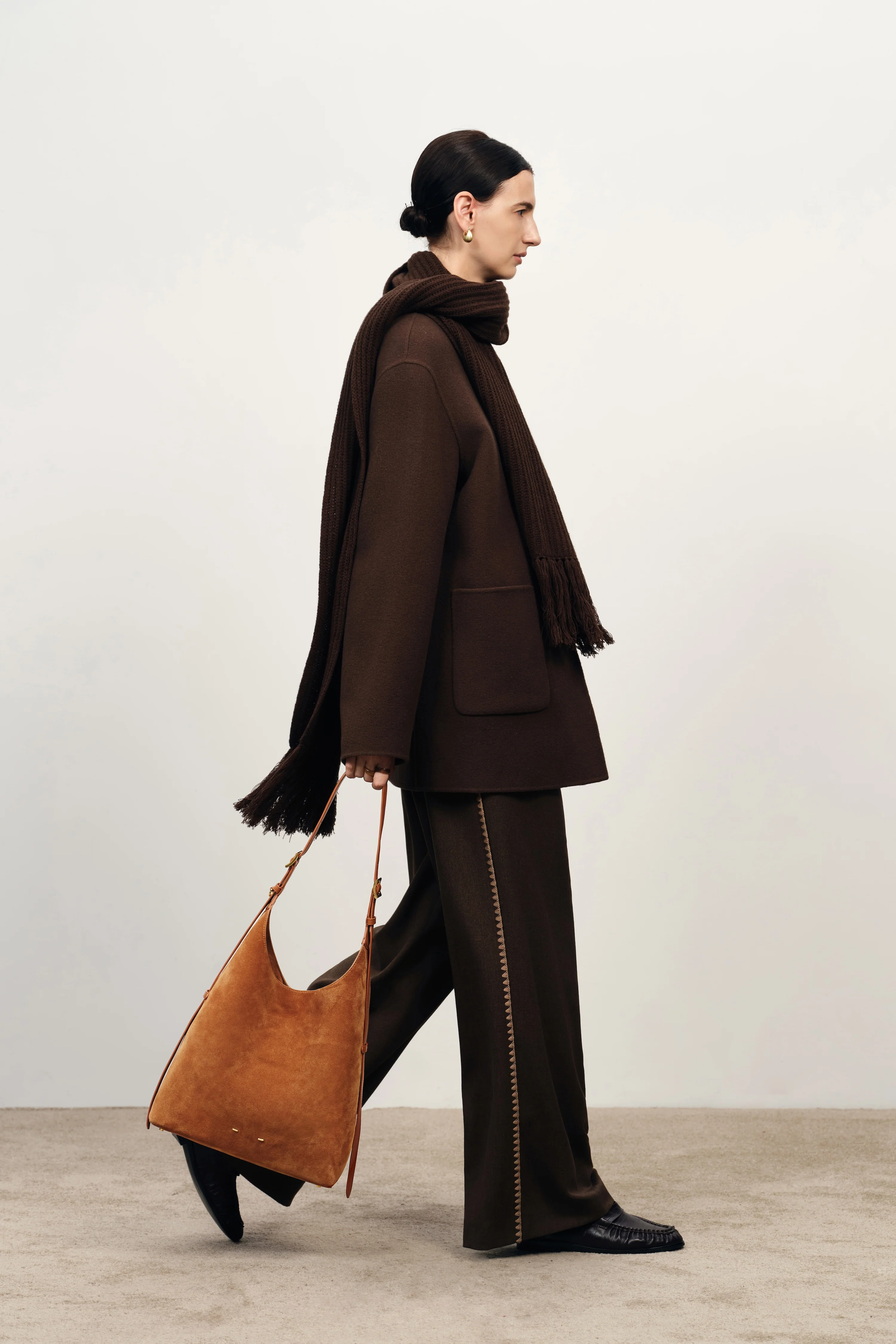 Duomo Medium Hobo Bag in Suede - Image 6