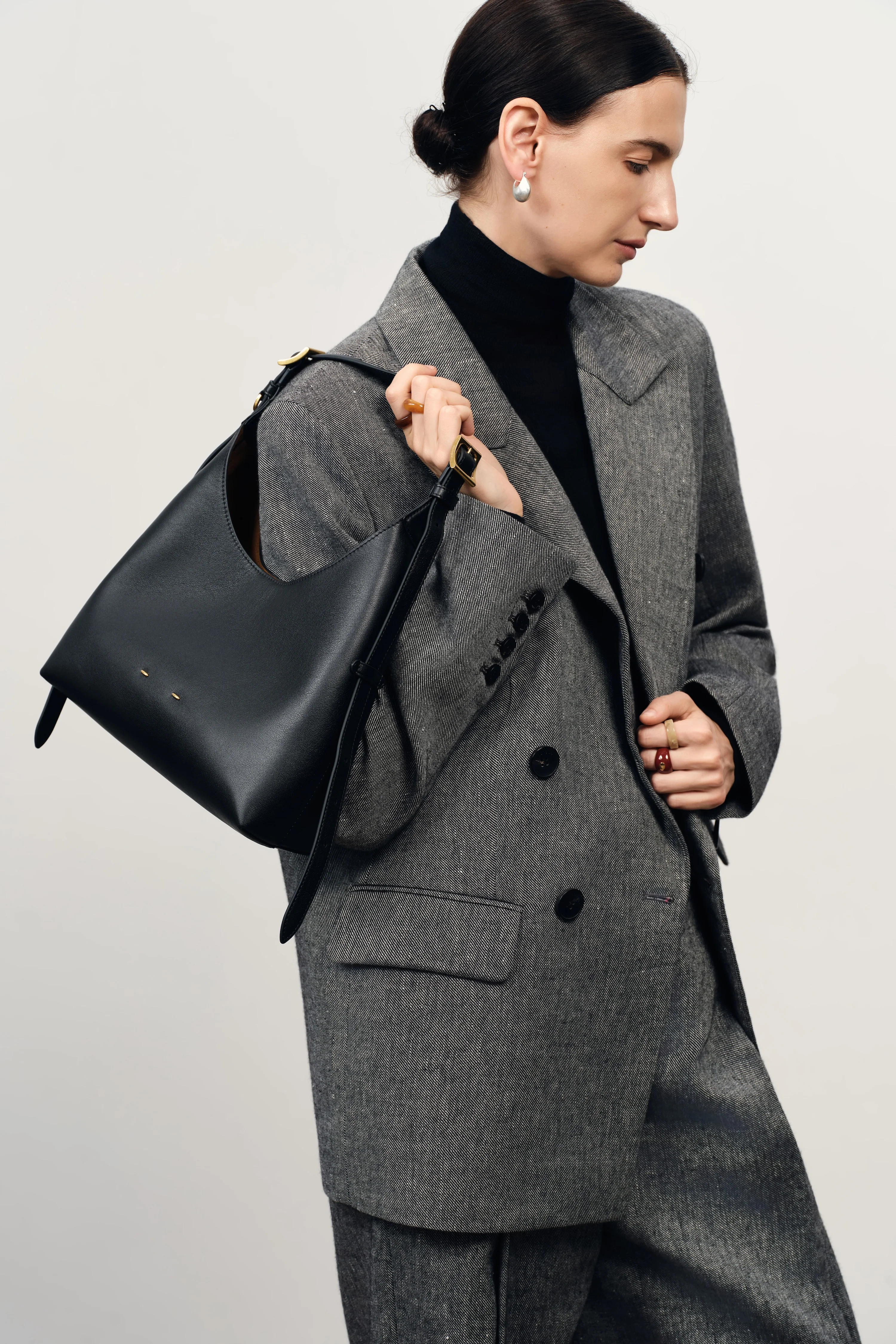 Duomo Small Hobo Bag in Nappa Leather - Image 4