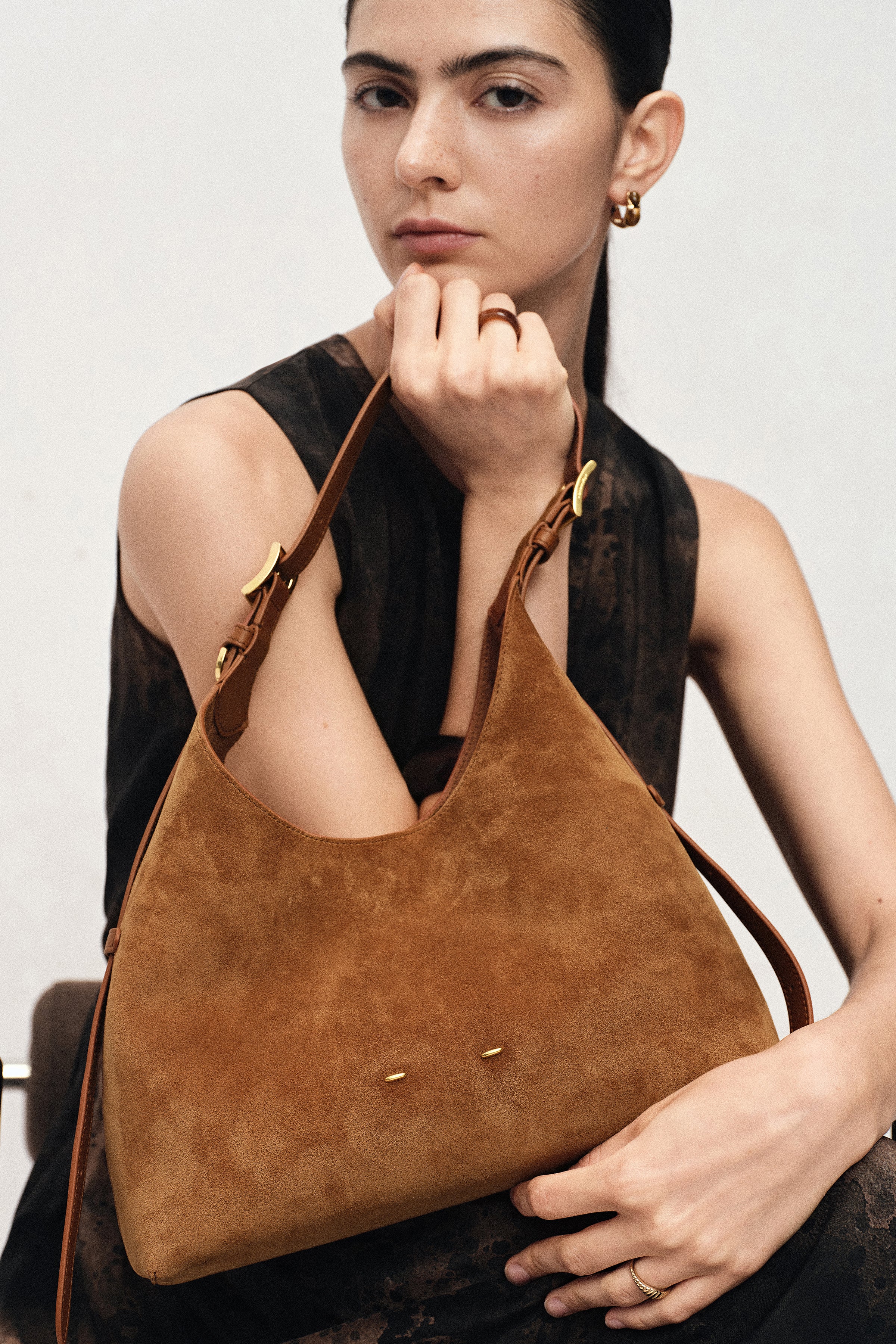 Duomo Small Hobo Bag in Suede - Image 8