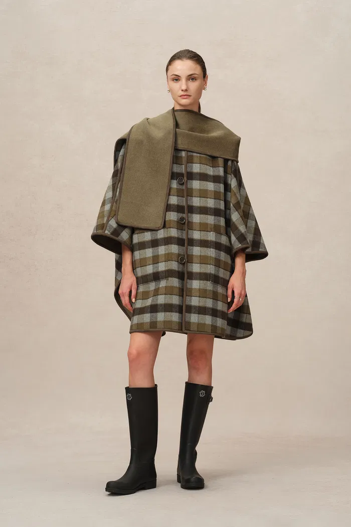 Eila Wool Scarf Coat in Double-Face Merino Wool - Image 5