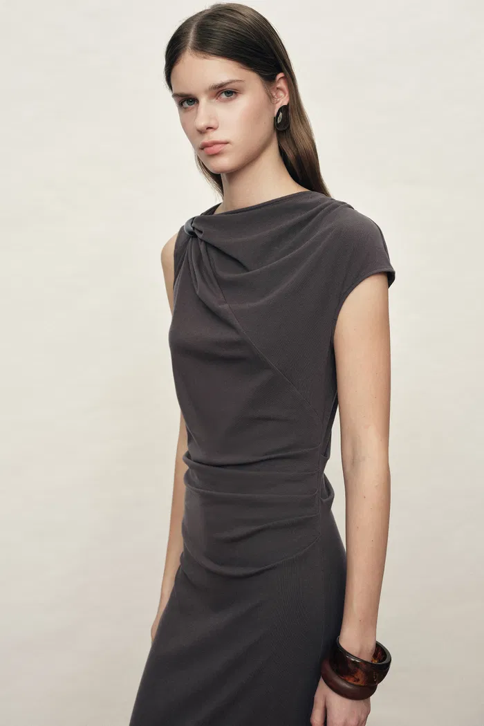 Elara Ruched Dress in Tencel Wool Blend - Image 3