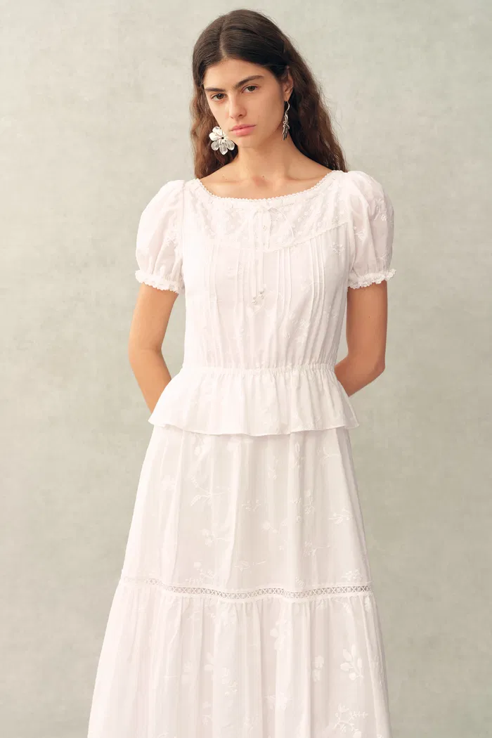 Elise Lace Embroidered Puff Sleeve Waist Cinched Dress in Cotton Jacquard - Image 3