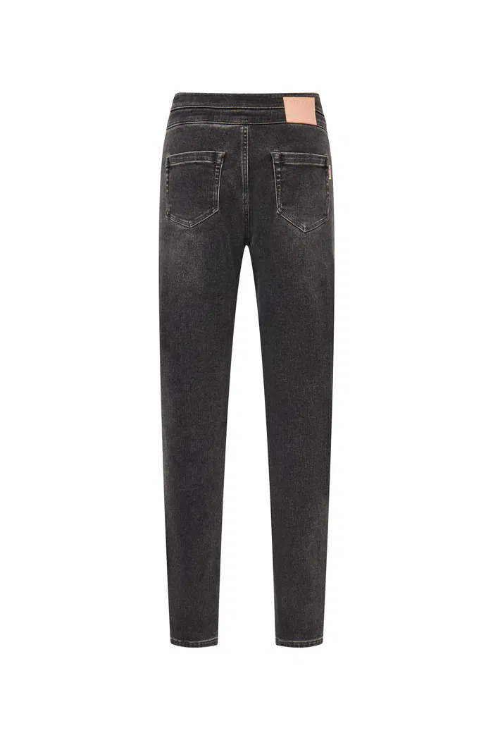 Eliza Fleece Lined Skinny Jeans in Stretchy Denim - Image 11